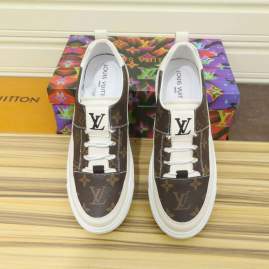 Picture of Louis Vuitton Shoes _SKULVsz38-45mnf021015251